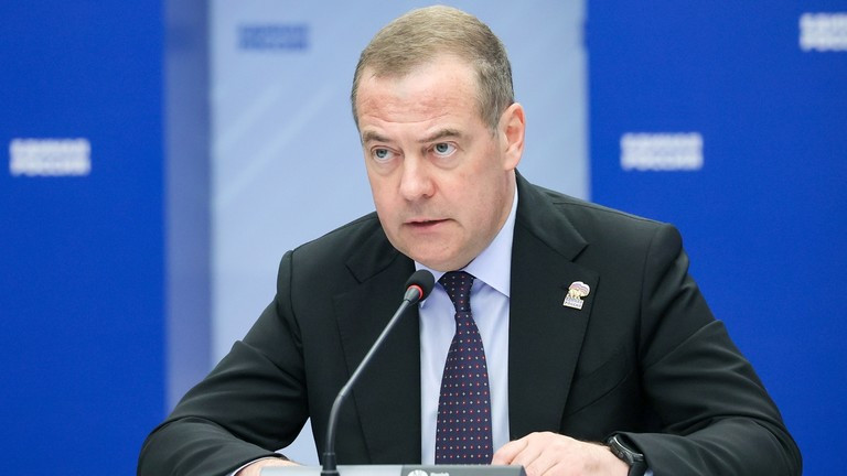 Phó Chủ tịch Hội đồng An ninh Nga, ông Dmitry Medvedev, Moscow, Nga, ngày 17/7. Ảnh: Sputnik.