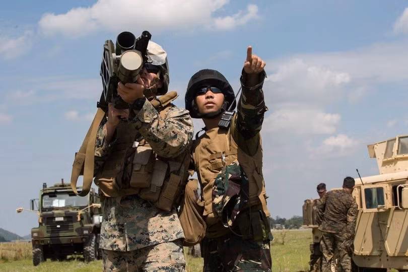 Lính Mỹ và Philippines trong một nội dung tập trận chung hồi tháng 10/2019 (Ảnh: US Marine Corps)