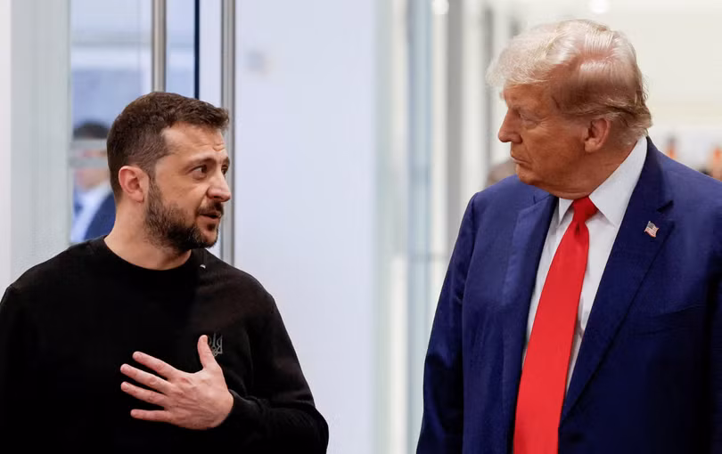 Tổng thống Ukraine Volodymyr Zelensky và Tổng thống Mỹ Donald Trump. Ảnh: Reuters.