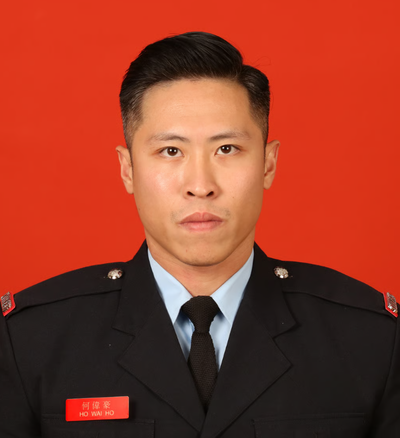 Cụ ông 76 tuổi tìm gia đình trong đống tro tàn, cộng đồng mạng Hong Kong gửi thông điệp đau buồn 3.png