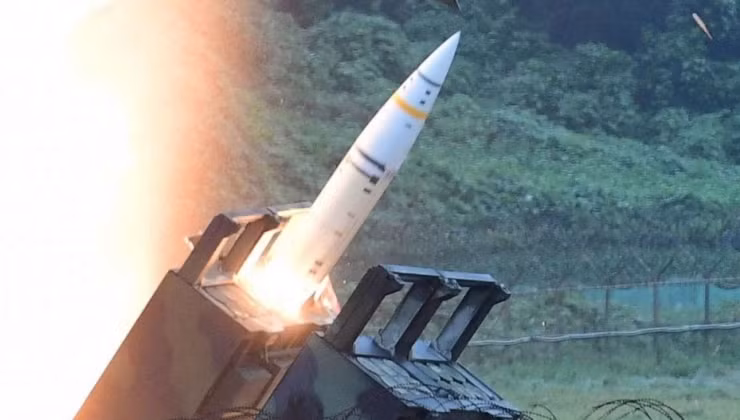 Cảnh phóng tên lửa ATACMS. Ảnh: MW.