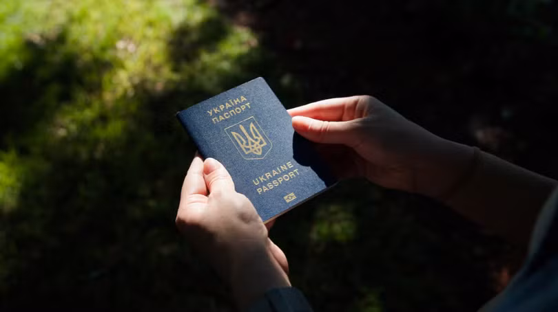 Bị trục xuất bất cứ lúc nào Gần 200.000 người Ukraine sống trong lo sợ ngay trên đất Mỹ 2.png