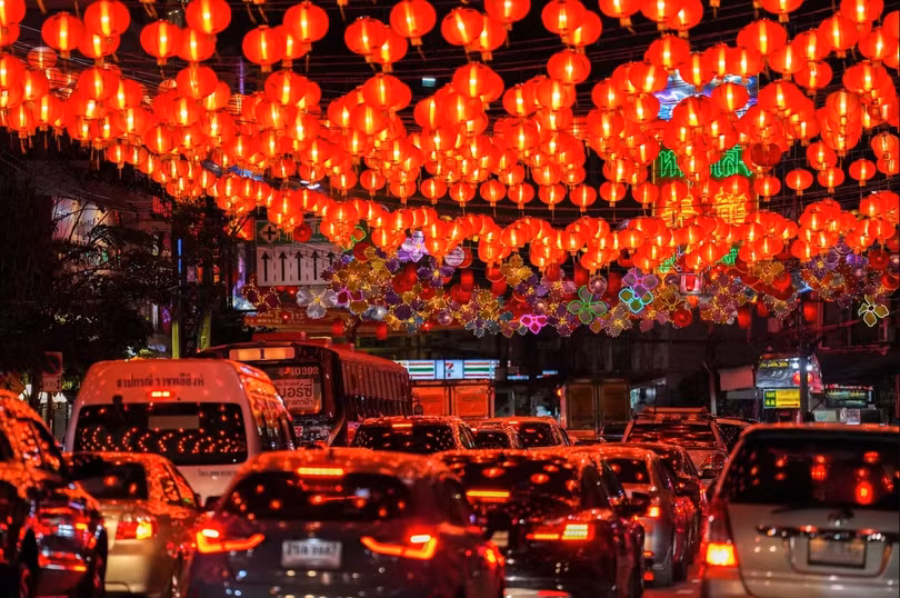 Không khí đón Tết rộn ràng trên khắp thế giới ảnh 4