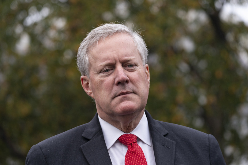 Chánh Văn phòng Nhà Trắng Mark Meadows mắc COVID-19 (Ảnh: AP)