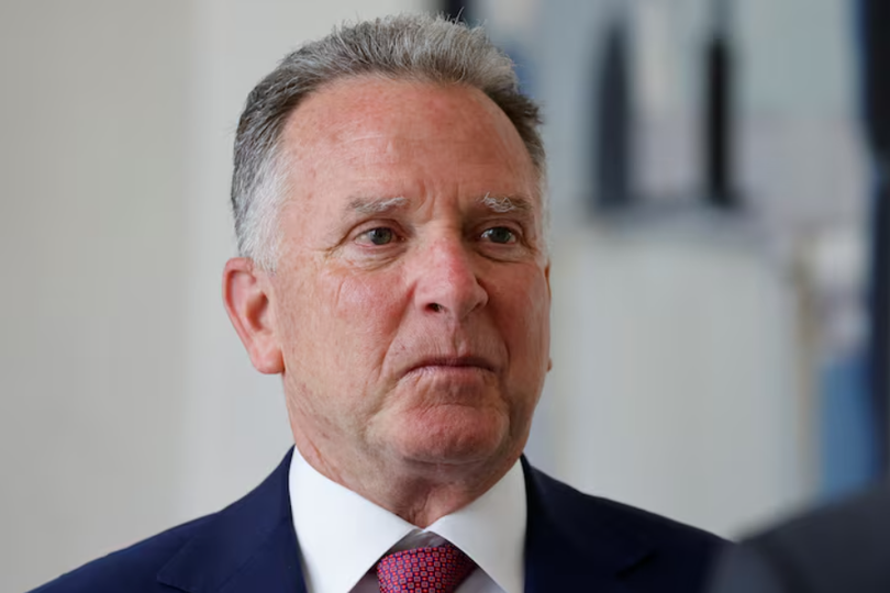 Đặc phái viên Mỹ Steve Witkoff trước cuộc họp với Tổng thống Pháp tại Điện Elysee ở Paris vào ngày 17/4. Ảnh: Getty.