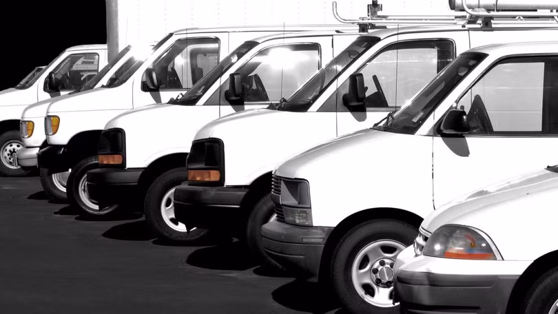 Tin đồn về những chiếc xe tải trắng chuyên dùng để bắt cóc phụ nữ làm nô lệ tình dục gây hoang mang dư luận Mỹ (Ảnh: CNN)