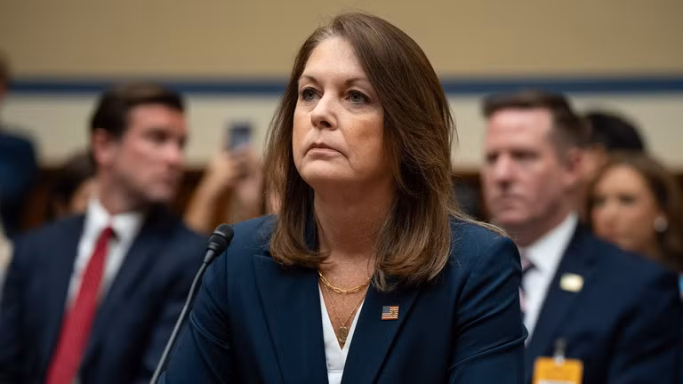 Giám đốc Sở Mật vụ Mỹ Kimberly Cheatle tại phiên điều trần ngày 22/7 (Ảnh: Getty)