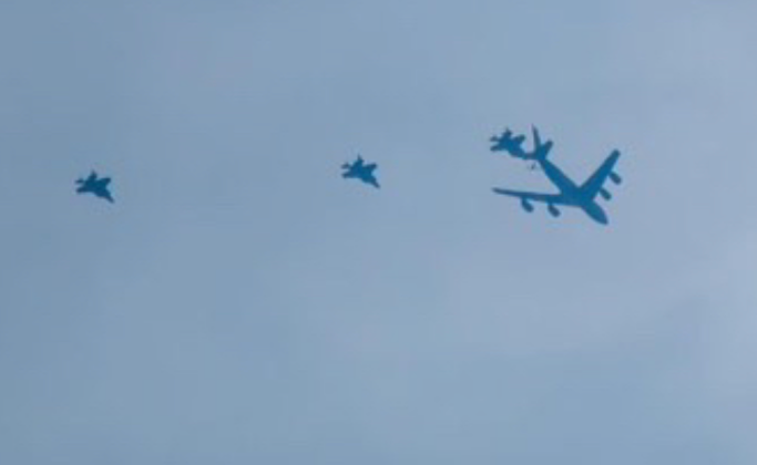 Mỹ ồ ạt điều F-35, F-22 tới Trung Đông Có đủ đè bẹp mạng lưới phòng không dày đặc của Iran 2.png