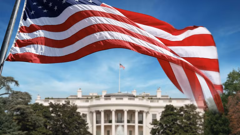 Nhà Trắng muốn giảm dự luật trừng phạt nhằm vào Nga. Ảnh: Getty.