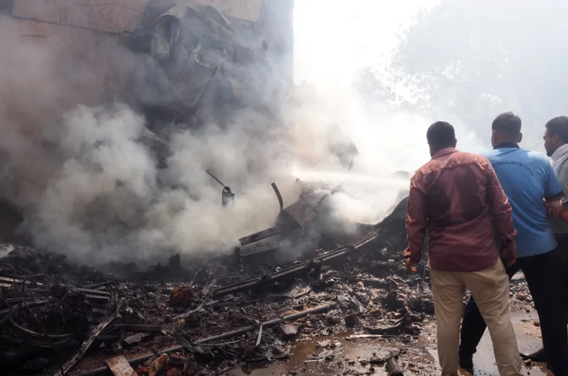 Roi may bay An Do 11.png