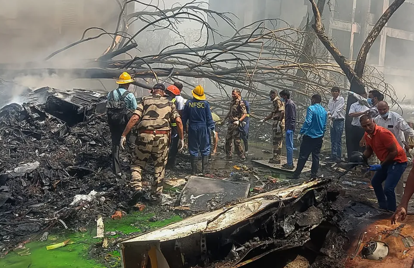 Roi may bay An Do 9.png