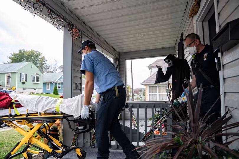 Mỹ hiện có tổng cộng hơn 9 triệu ca nhiễm COVID-19 tính từ khi đại dịch bắt đầu (Ảnh: AFP)