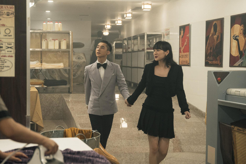 Hải Tú đang là nhân vật hứng "gạch đá" của dư luận mạng về nghi vấn "trà xanh". Ảnh: MV Chúng ta của hiện tại.