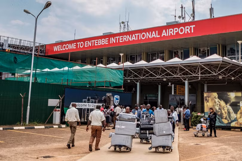 Sân bay quốc tế Entebbe ở Uganda năm 2020 (Ảnh: AFP).