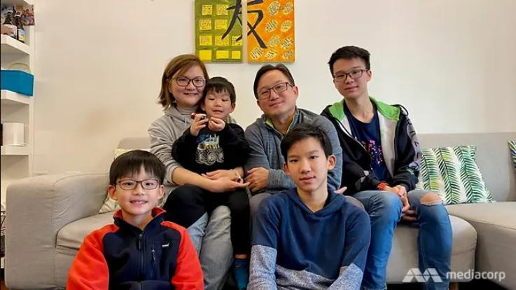 Gia đình ông Koh (Ảnh: CNA) Gia đình ông Koh (Ảnh: CNA)