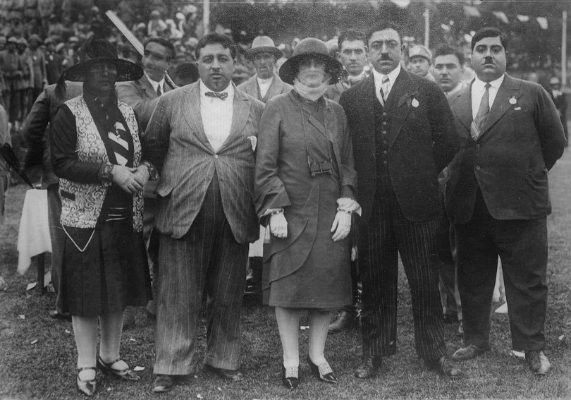 Nhà vua Allah Khan và Nữ hoàng Soraya (Ảnh: AFP)