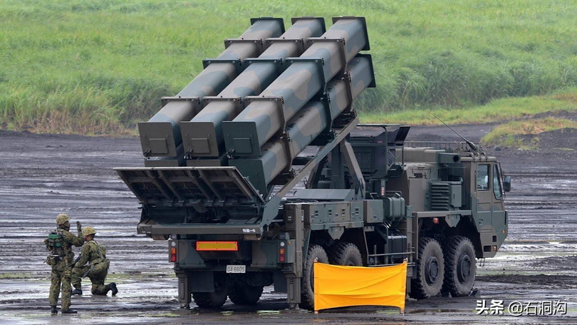 Hệ thống tên lửa chống hạm Type 12 của Nhật Bản (Ảnh: INF) Hệ thống tên lửa chống hạm Type 12 của Nhật Bản (Ảnh: INF)