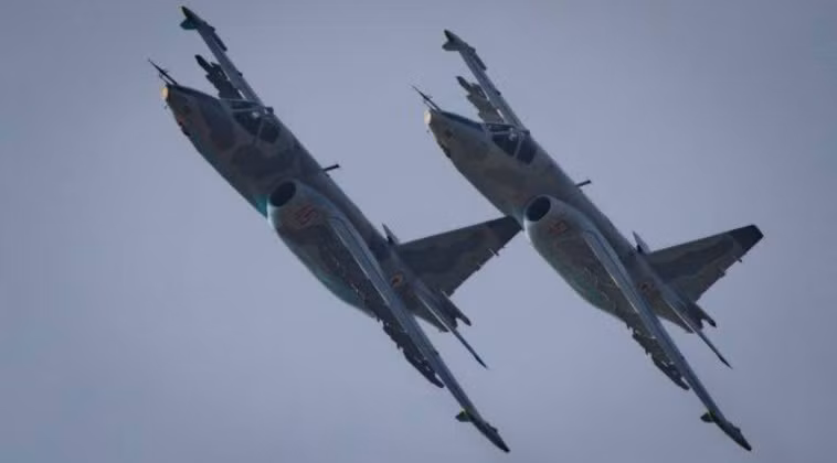 Máy bay hỗ trợ không chiến tầm gần Su-25 của Triều Tiên. Ảnh: MW.