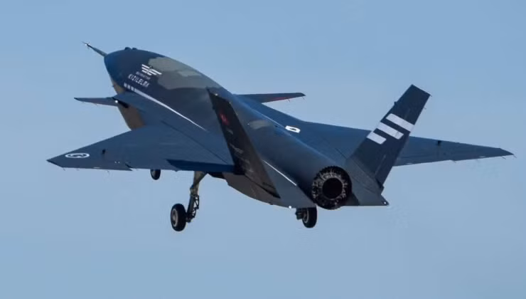 UAV Thổ Nhĩ Kỳ lập kỳ tích Bayraktar Kizilelma lần đầu bắn hạ mục tiêu ngoài tầm nhìn 2.jpeg