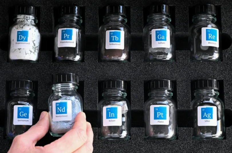 Phần lớn đất hiếm của châu Âu được nhập khẩu từ Trung Quốc. Ảnh: AFP.