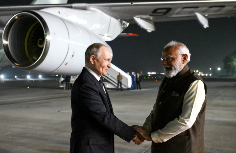 Chuyên cơ chở ông Putin gây sốt toàn cầu Có gì bên trong Điện Kremlin bay 2.png