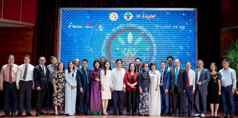 Lễ phát động chiến dịch The Change 2021.