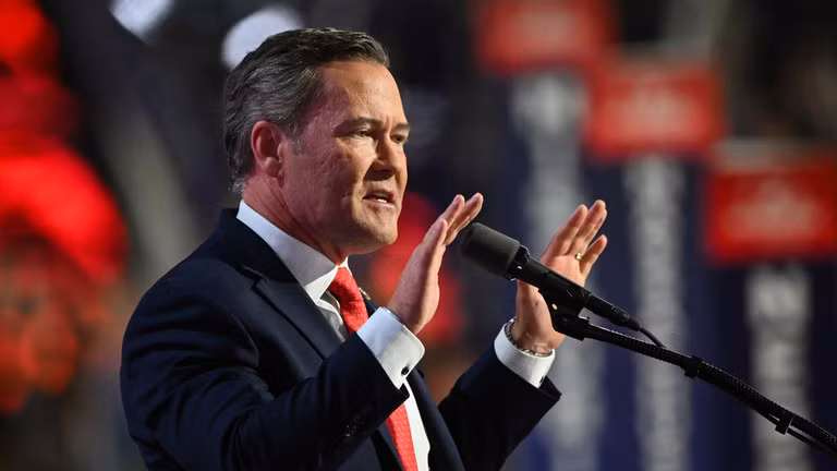 Ông Mike phát biểu tại Đại hội toàn quốc của đảng Cộng hòa vào ngày 17/7 tại Milwaukee, Wisconsin (Ảnh: GEtty)