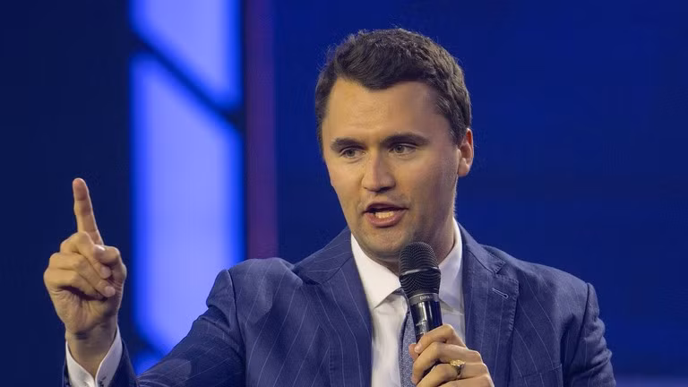 Charlie Kirk, một nhân vật bảo thủ nổi tiếng, trong bài phát biểu tại Arizona ngày 19/12/2024. Ảnh: Getty.