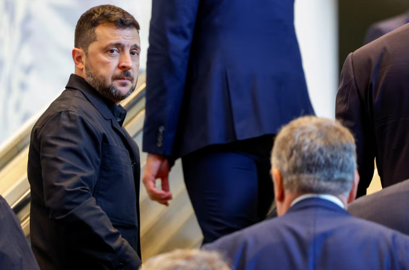 Tổng thống Ukraine Volodymyr Zelensky đến tham dự Đại hội đồng LHQ lần thứ 80 tại New York, Mỹ ngày 23/9. Ảnh: Reuters.
