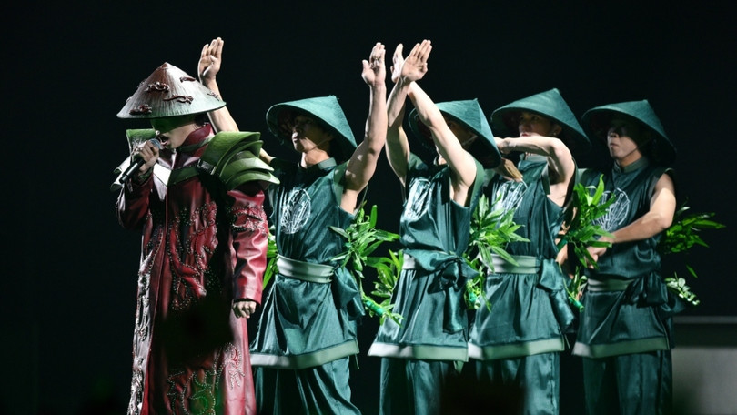 Ca sĩ Đức Phúc gây chấn động Moscow, giành ngôi quán quân Intervision 2025 2.jpg