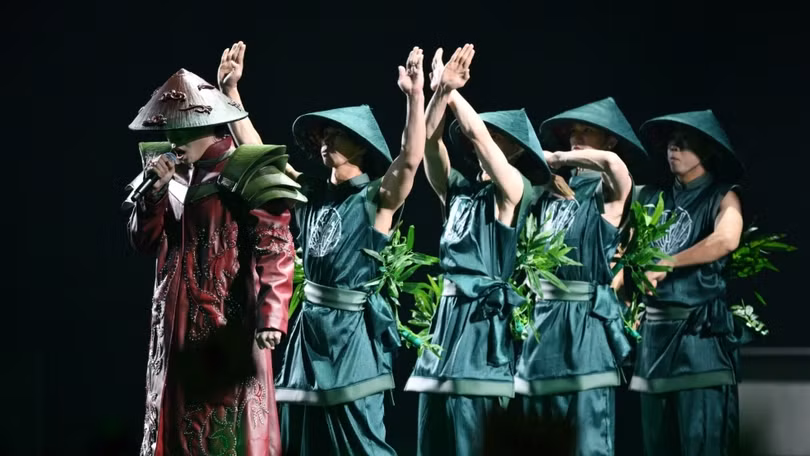 Ca sĩ Đức Phúc gây chấn động Moscow, giành ngôi quán quân Intervision 2025 2.jpg