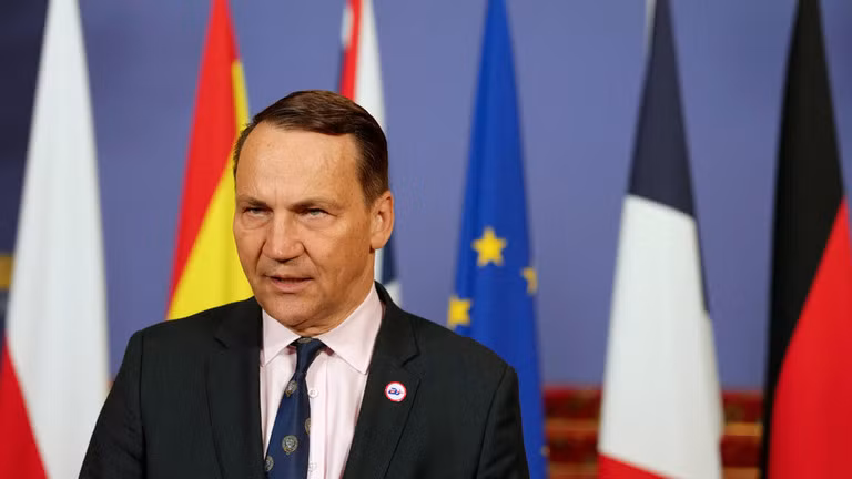 Ngoại trưởng Ba Lan Radoslaw Sikorski. Ảnh: Getty.