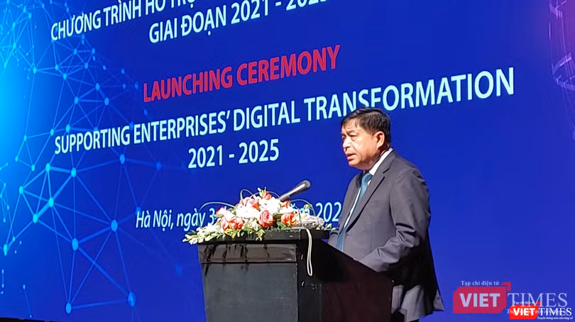 Bộ trưởng Bộ KH&amp;ĐT Nguyễn Chí Dũng phát biểu tại sự kiện.