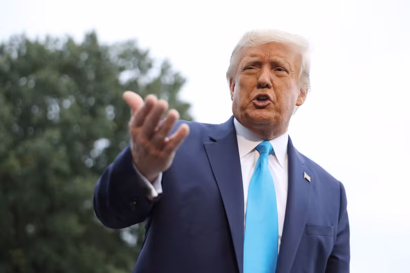 Tổng thống Mỹ Donald Trump chỉ trích tờ New York Times đưa "thông tin giả" (Ảnh: NBC)