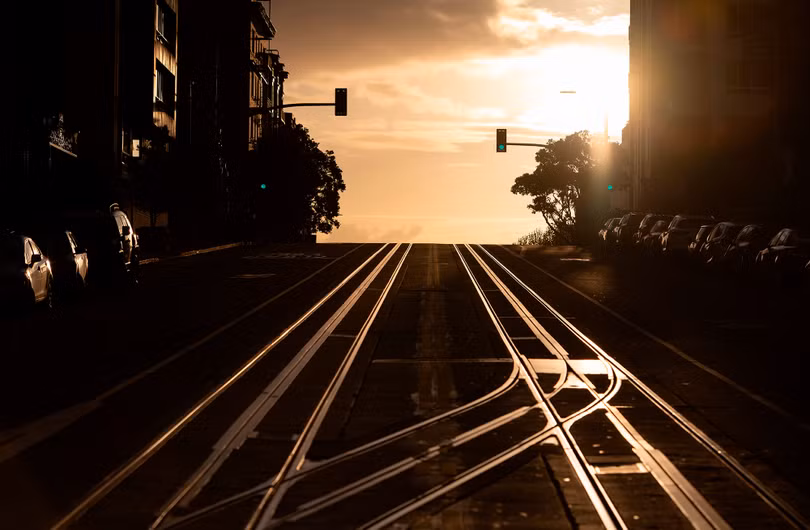 Đường phố San Franciso, bang California (Mỹ) vắng tanh sau chỉ thị người dân ở trong nhà tránh dịch COVID-19 (Ảnh: CNN)