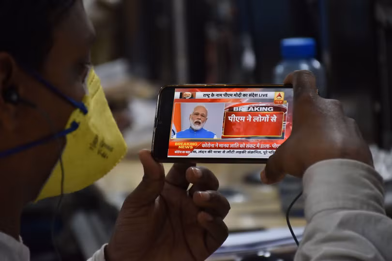 Thủ tướng Ấn Độ Narendra Modi kêu gọi người dân trong nước chung tay chống dịch COVID-19 (Ảnh: CNN)