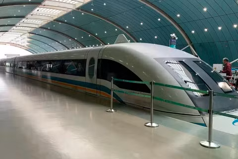 Một con tàu chạy bằng đệm từ trường. Ảnh minh họa: Wiki.