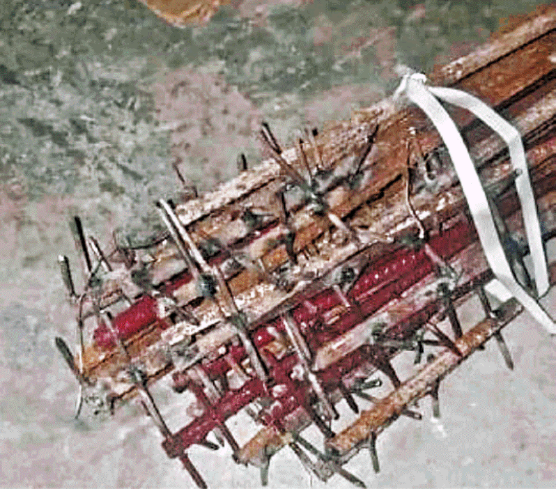 Gậy sắt hàn đinh lính PLA dùng để tấn công lính Ấn Độ trong vụ xung đột ngày 15/6 (Ảnh Đa Chiều).