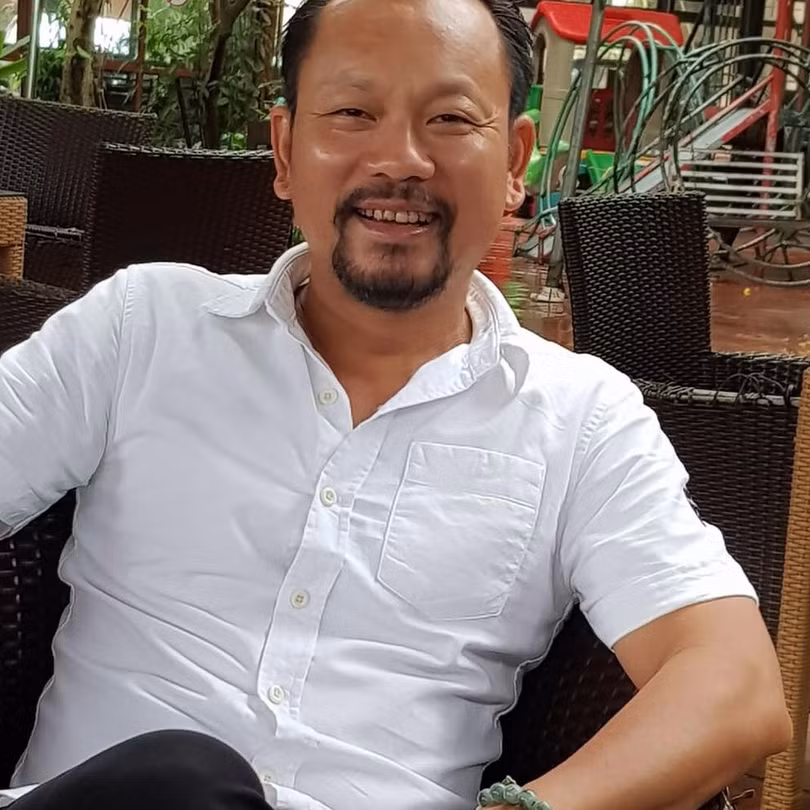 Nguyễn Phú Phúc với nụ cười đôn hậu. Nguyễn Phú Phúc với nụ cười đôn hậu.