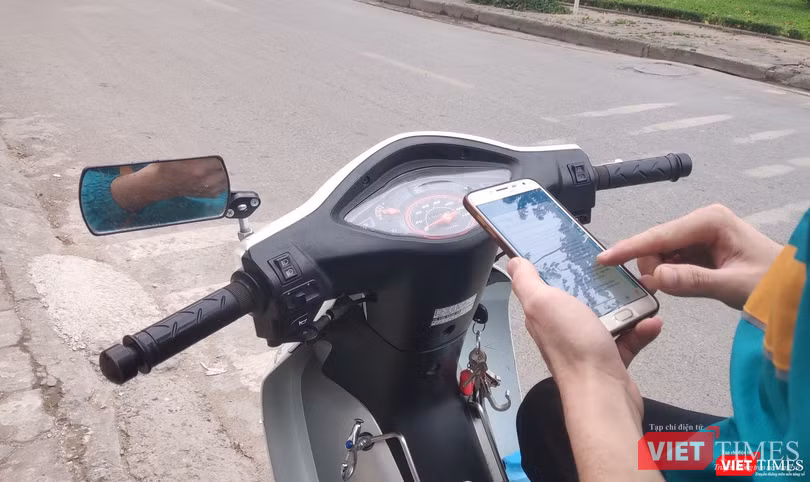 Bộ Y tế, Bộ TT&TT và Bộ Văn hóa, Thể thao và Du lịch vừa chính thức kêu gọi cộng đồng tham gia thu thập, nhập dữ liệu về các cơ sở lưu trú toàn quốc trên Cổng thông tin ncov.moh.gov.vn. Ảnh: Trang Phan.