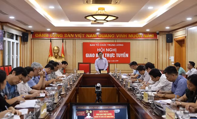 Hiện trường vụ án và một số tang vật bị thu giữ.