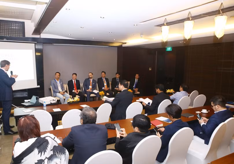 Toàn cảnh một phiên làm việc của diễn đàn. Toàn cảnh một phiên làm việc của diễn đàn.