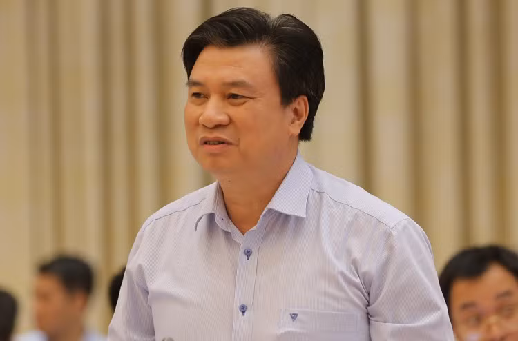 Thứ trưởng Bộ Giáo dục và Đào tạo Nguyễn Hữu Độ. Thứ trưởng Bộ Giáo dục và Đào tạo Nguyễn Hữu Độ.
