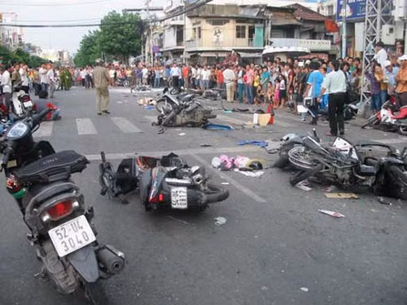 Những vụ tai nạn giao thông thảm khốc diễn ra phần lớn do tài xế uống rượu, bia Những vụ tai nạn giao thông thảm khốc diễn ra phần lớn do tài xế uống rượu, bia
