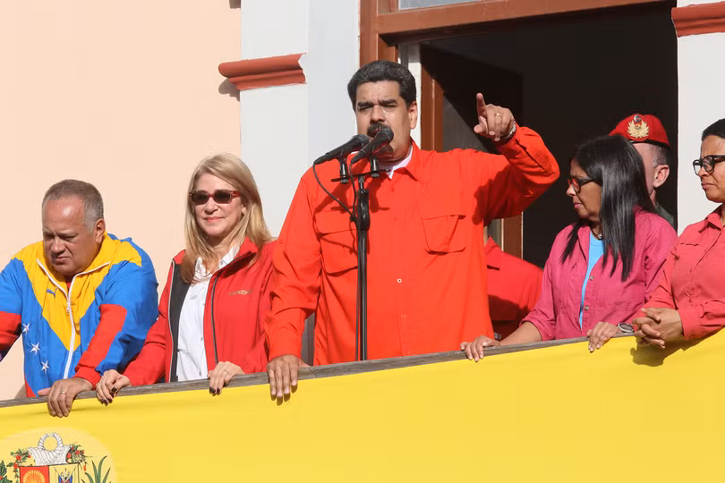 Ông Nicolás Maduro vẫn nắm quyền điều hành đất nước. Ông Nicolás Maduro vẫn nắm quyền điều hành đất nước.