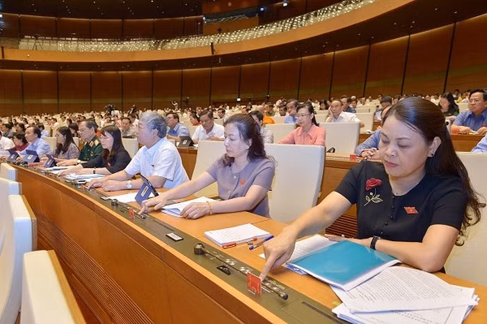 Các ĐBQH sẽ bấm nút biểu quyết thông qua Dự thảo Luật phòng chống tác hại của rượu bia vào ngày 14/6 Các ĐBQH sẽ bấm nút biểu quyết thông qua Dự thảo Luật phòng chống tác hại của rượu bia vào ngày 14/6