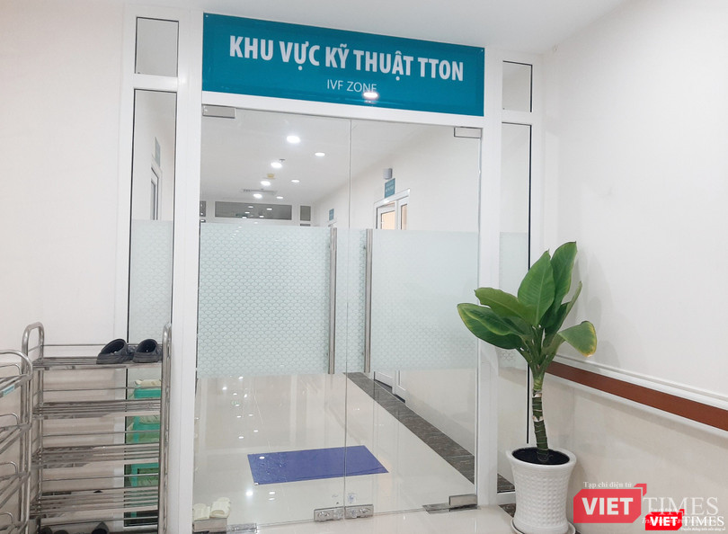 Khu vực kỹ thuật TTon thực hiện thụ tinh trong ống nghiệm tại Bệnh viện Hùng Vương Khu vực kỹ thuật TTon thực hiện thụ tinh trong ống nghiệm tại Bệnh viện Hùng Vương