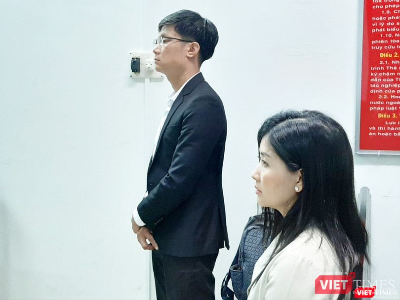 Bà Nguyễn Thị Mộng Châu tại phiên tòa sáng nay Bà Nguyễn Thị Mộng Châu tại phiên tòa sáng nay