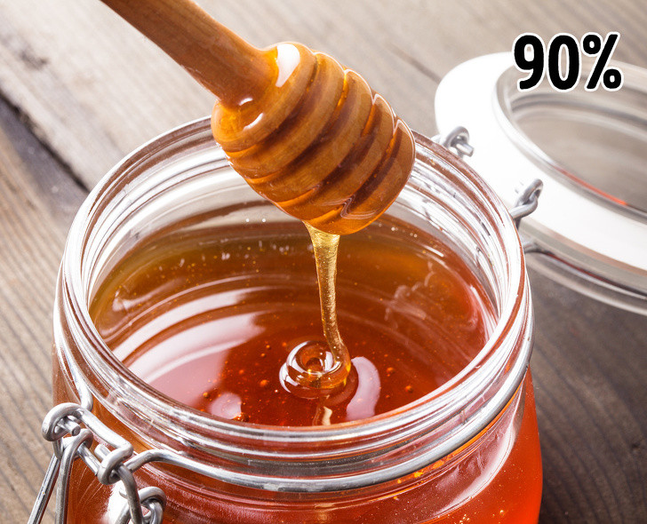 Mật ong có tác dụng dưỡng ẩm tự nhiên, nuôi dưỡng mái tóc chắc khỏe. Ảnh: Brightside Mật ong có tác dụng dưỡng ẩm tự nhiên, nuôi dưỡng mái tóc chắc khỏe. Ảnh: Brightside