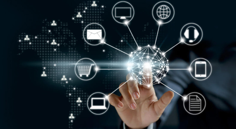 Với tính năng tính toán tần suất sử dụng dịch vụ, phát hiện khách hàng tiềm năng, kiểm soát hành vi người dùng,... các doanh nghiệp lớn ứng dụng hệ thống nhận diện khuôn mặt trong thương mại: bán lẻ, du lịch và ngân hàng. Ảnh: Internet